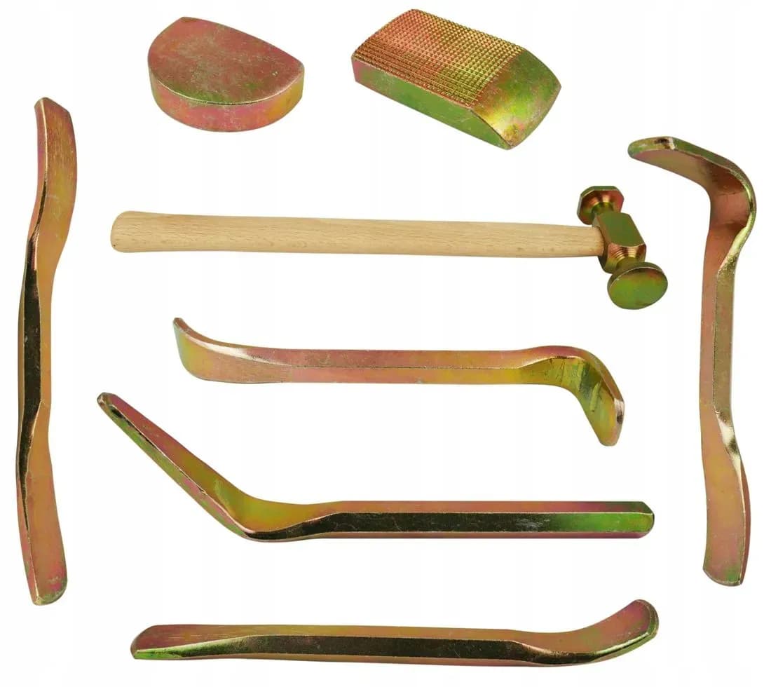 Jaką blachę do naprawy karoserii wybrać, by uniknąć kosztownych błędów?