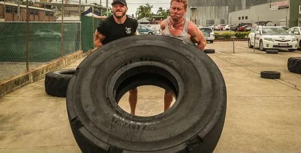 Ile waży opona 15 cali? Sprawdź wagę i wpływ na auto