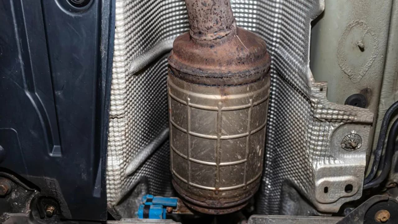Czy benzyna ma DPF? Oto co musisz wiedzieć o filtrach w silnikach