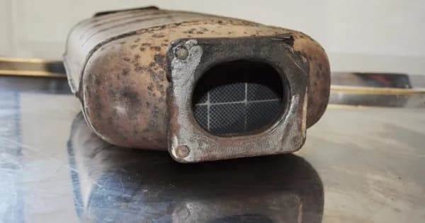 Czy czyszczenie DPF jest warte ryzyka? Opinie z forum motoryzacyjnego