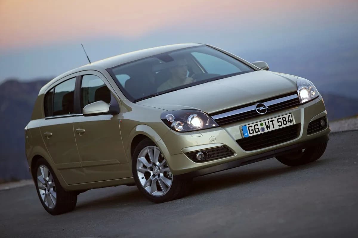 Ile kosztuje wymiana chłodnicy w Oplu Astrze? Ceny i porady na rynku